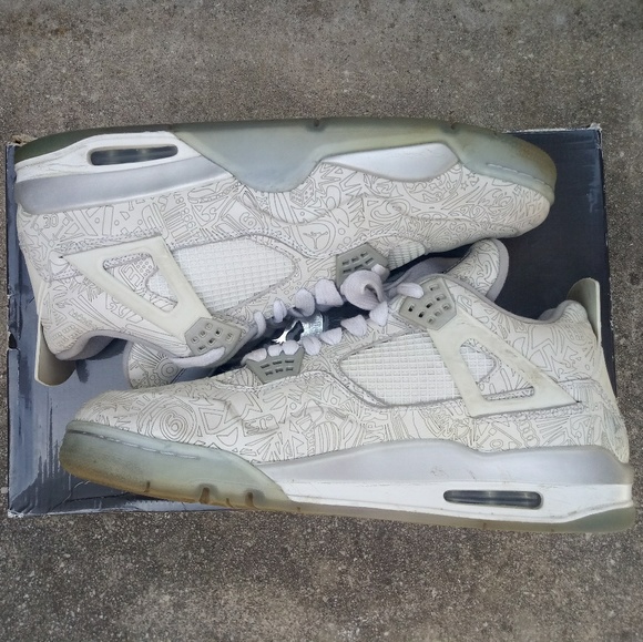 Jordan retro 4 lasers - Picture 2 of 4